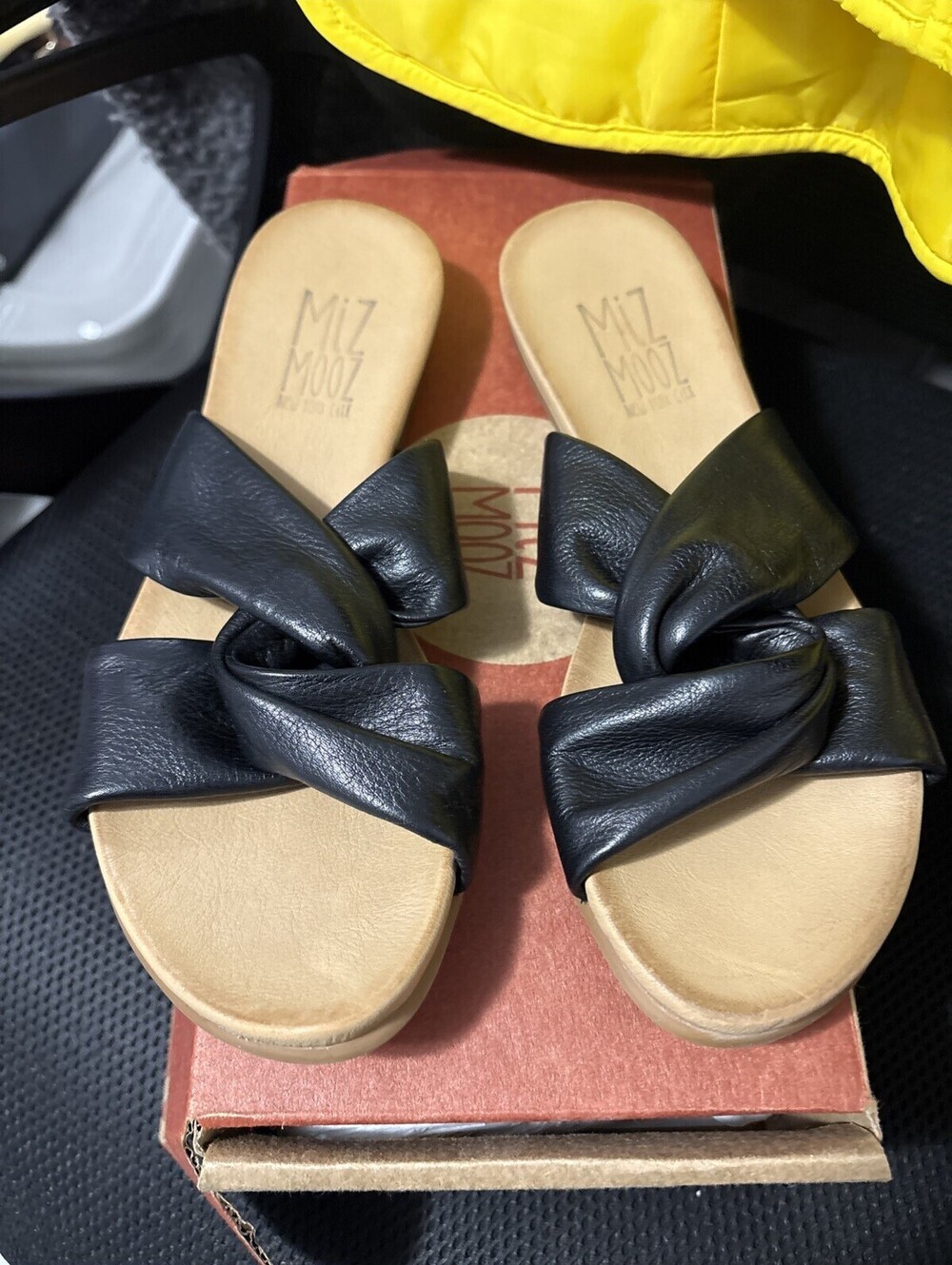 Miz Mooz Women's Leather Knotted Slide Sandals Fabio Black 6.5